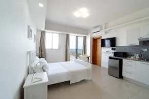 Beautiful room near the beach - Image 5