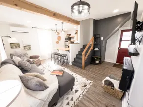 Modern Countryside Suite w/ Spa Bathroom - Image 4