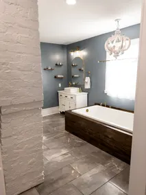 Modern Countryside Suite w/ Spa Bathroom - Image 5