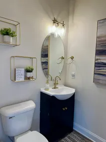Hidden Retreat Luxury Townhome - Image 3