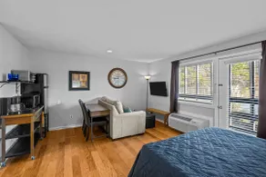 Harbourside Hideaway - Image 3