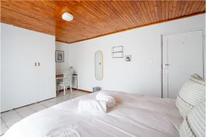Secluded 2 Bed Farmhouse near Pretoria with Pool - Image 3