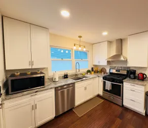 Newly remodeled, family home - close to IU campus - Image 3