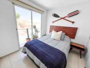 Modern apartment facing the Poliforum - Image 3