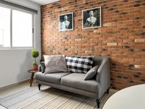Modern apartment in front of the Fair - Image 5