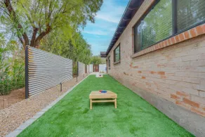 The Hidden Gem-5 mins to U of A with Hot Tub - Image 4