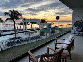 3BD/3BR new condo, pool, hot tub, beach access - Image 4