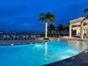 3BD/3BR new condo, pool, hot tub, beach access - Image 5