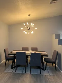 EntireHome-Beautiful & relaxing home. Be our guest - Image 2