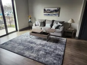 Executive Furnished / For Extended Stays - 303 - Image 4