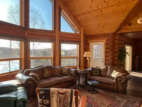 Talkeetna Alaska Lakeside Lodge - Image 2