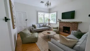 The Meadow Cottage Retreat - Image 2