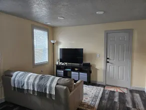 Home in Bountiful - Image 2