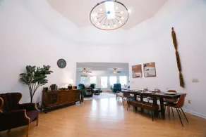 Round House + Pool | Near Bristol with 7 acres! - Image 4