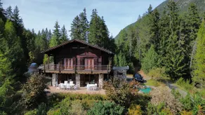 ”Le Cèdre” Cottage - Image 2