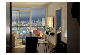 Stunning T.O. Views|Gym|Sauna|50” TV|Pool|Parking - Image 2