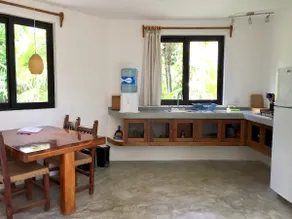 Peaceful Idyllic 1B/1B Beach Home, Great Location - Image 4