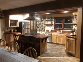 Nana's Place on The Lake - Image 3