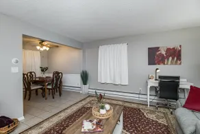 5-Star 2 Bedroom Duplex 5 Mins to Mayo Discounted! - Image 5