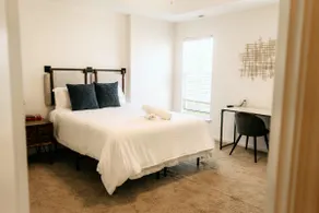 Boho 2 Bedroom/2.5 Bath Townhome - Image 3