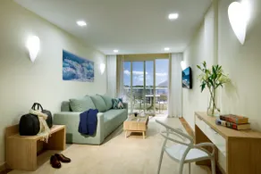 Marinell - Apartment Quadruple 2 Bedroom balcony - Image 2