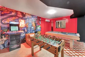 Poconos FUN! Hot Tub, Fire Pit, Game Room, Arcade - Image 2