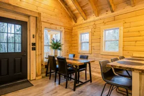 Bear Cub Lodge - Image 5