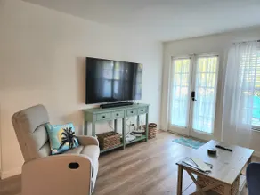 Stuart cottage close to beaches - Image 2