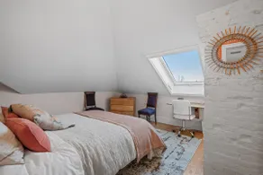 The Nest ~ Walk to Downtown ~ Luxury, New 2BR - Image 3