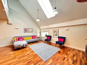Spacious and Refreshing 3-4 Bed Stamford House! - Image 5