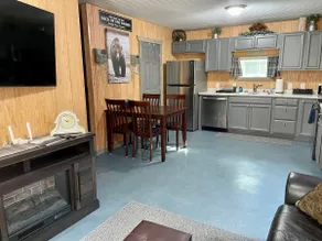 Arctic Cabin in North Pole, AK - Image 4