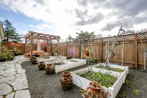 Home in the heart of Corvallis - Image 3