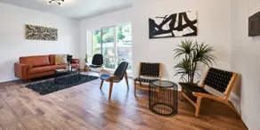 The Mountain View Penthouse in the heart of downtown White Salmon, loft 18 - Image 4