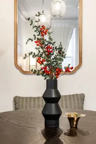 Boho Chic Suite - walk to dwntwn/free prkg/Netflix - Image 4