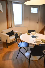 Small cocoon house in the center of Tournai - Image 3