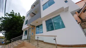 3 bedroom, beach close, pool, park. - Image 3
