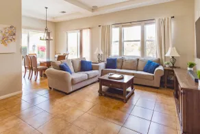 Casa Bella - Home in Blue Door - Image 5