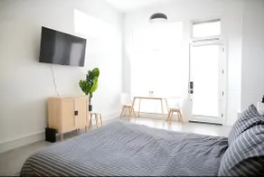 Luxe Modern Ballard Studio:15 Mins to Space Needle - Image 2