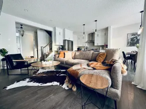 Luxury RetreatBacks to skating rink 10 Min to WEM - Image 2