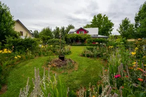 Magenta Cottage - Image 3