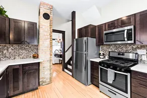 North Shore Escape | Walkable to Beach & Shops - Image 2