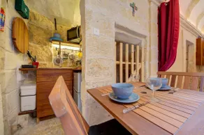 Beautiful Townhouse in the Three Cities - Image 4