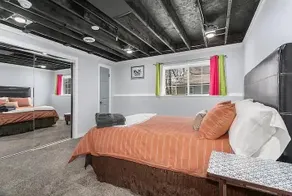 SALE Cozy & Modern: Perfect for Families & Couples - Image 5