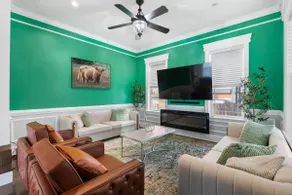 Gorgeous & Elegant Home Near DC - Image 4