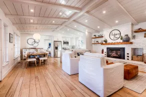 Modern Ranch House-swim|soak|pickleball|wineries - Image 4