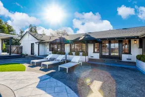 Modern Ranch House-swim|soak|pickleball|wineries - Image 3