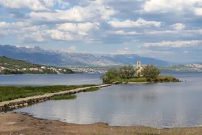 Villa Mari with private pool & free bikes - Image 3