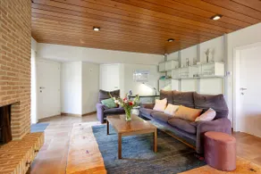 Sunny holiday home with large garden 2 km from the sea - Image 4