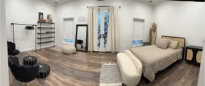 Modern Centrally Located Loft - Image 2