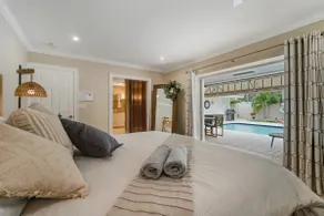 Luxury European home! 3 king beds, pool, lounge - Image 5